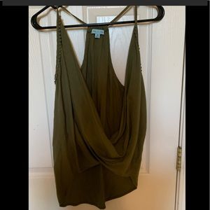 Halter neck tank top size med